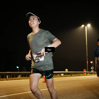 Runner Photo 7490353