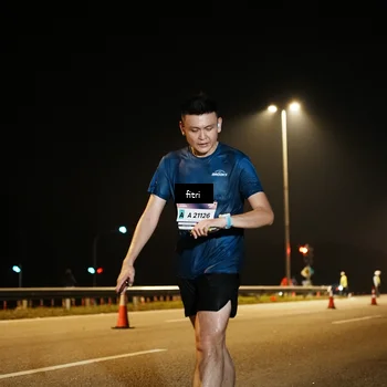 Runner Photo 7490357