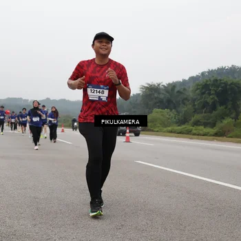 Runner Photo 7490378