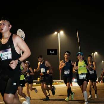 Runner Photo 7490381