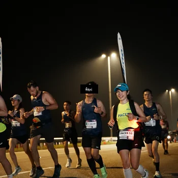 Runner Photo 7490387