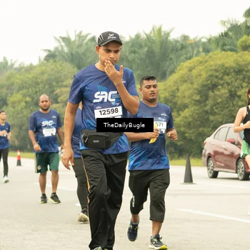Runner Photo 7490388
