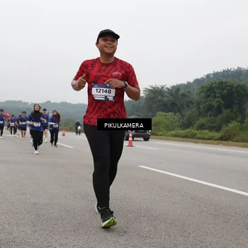 Runner Photo 7490401