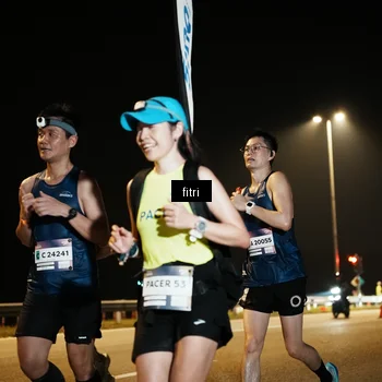 Runner Photo 7490418
