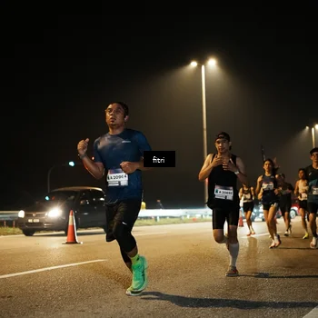 Runner Photo 7490435