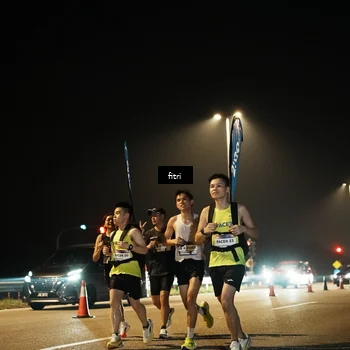 Runner Photo 7490449