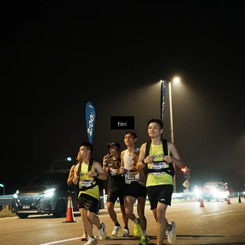Runner Photo 7490450