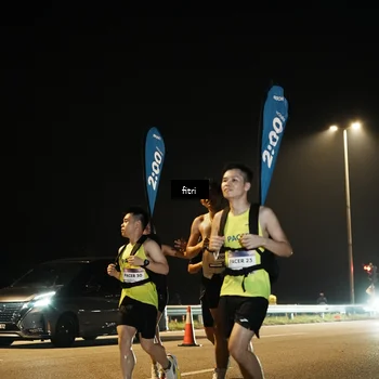 Runner Photo 7490463