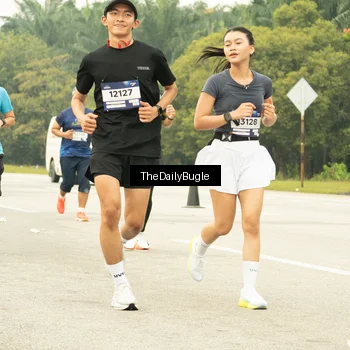 Runner Photo 7490471