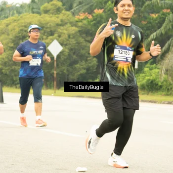 Runner Photo 7490491