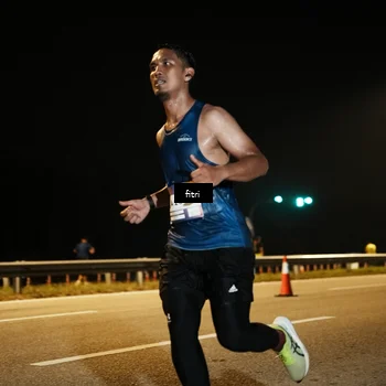 Runner Photo 7490499