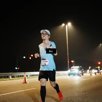 Runner Photo 7490500