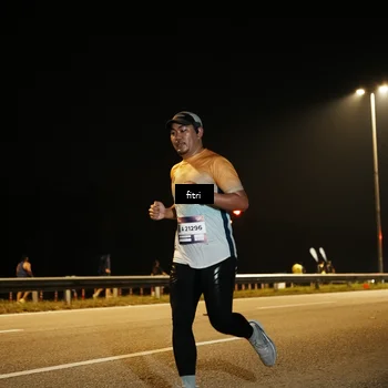 Runner Photo 7490522
