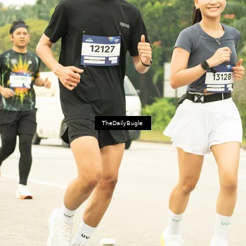 Runner Photo 7490528