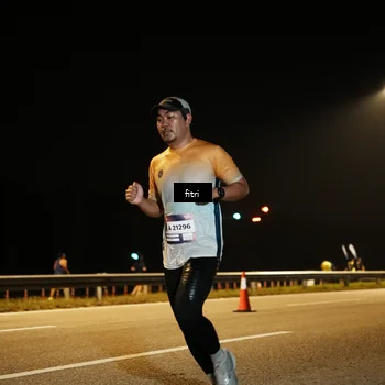 Runner Photo 7490529