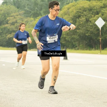 Runner Photo 7490536