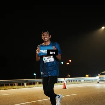Runner Photo 7490539
