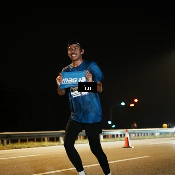 Runner Photo 7490541