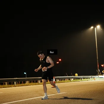 Runner Photo 7490548