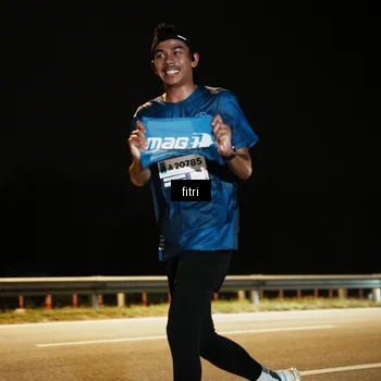 Runner Photo 7490549