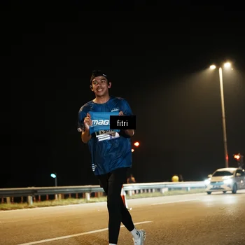 Runner Photo 7490556
