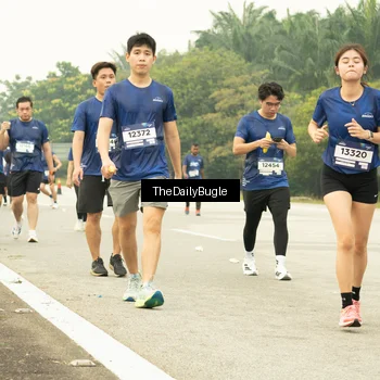 Runner Photo 7490558