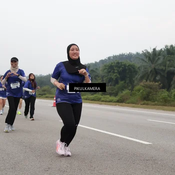 Runner Photo 7490593