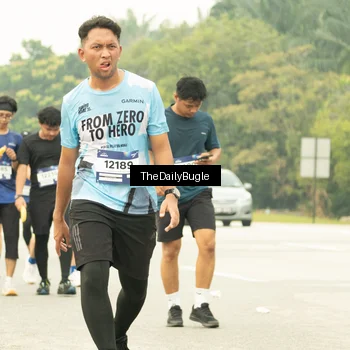 Runner Photo 7490614