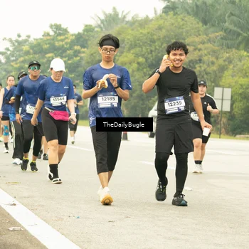 Runner Photo 7490632