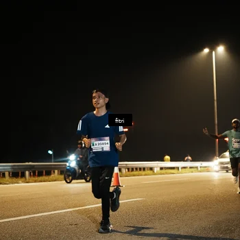 Runner Photo 7490638