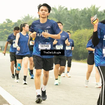 Runner Photo 7490654
