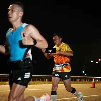 Runner Photo 7490658