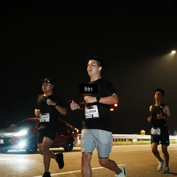 Runner Photo 7490670