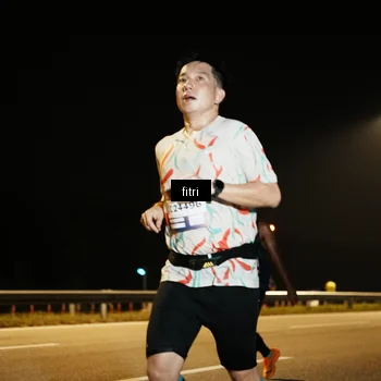 Runner Photo 7490690