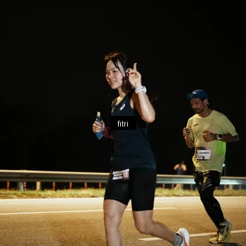 Runner Photo 7490696
