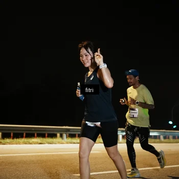 Runner Photo 7490697