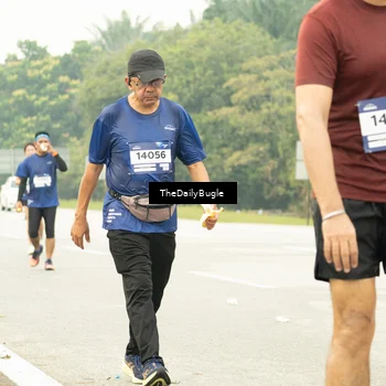 Runner Photo 7490701