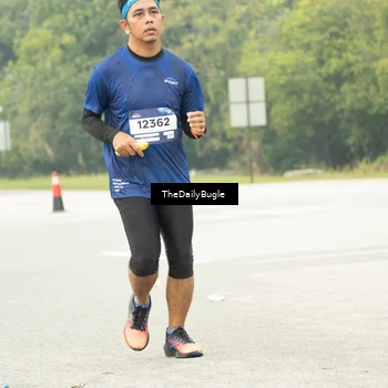 Runner Photo 7490705