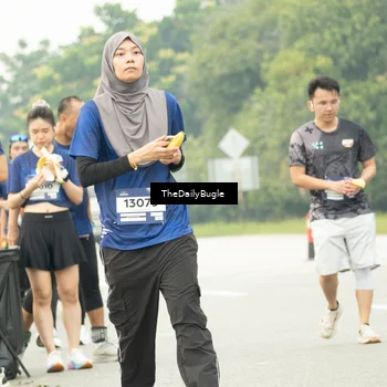 Runner Photo 7490711