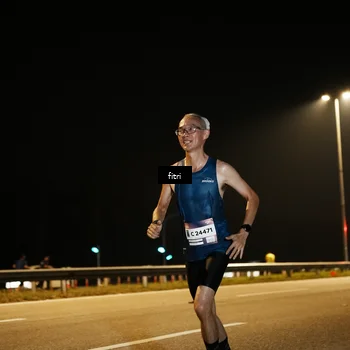 Runner Photo 7490712