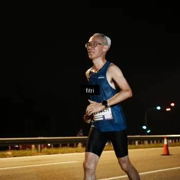 Runner Photo 7490721