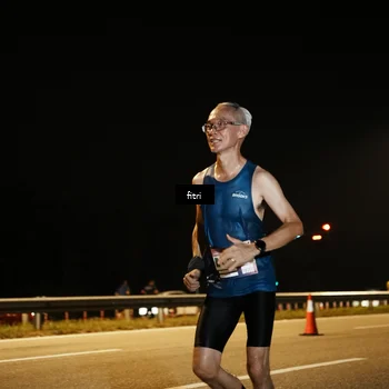 Runner Photo 7490722