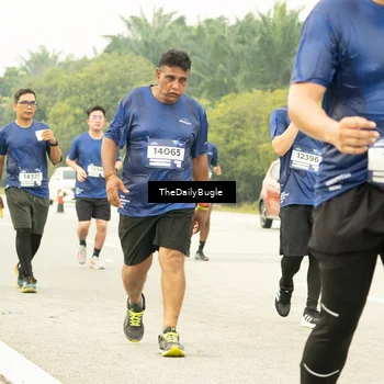 Runner Photo 7490737