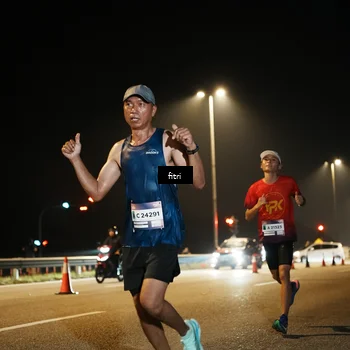 Runner Photo 7490763