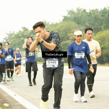 Runner Photo 7490773