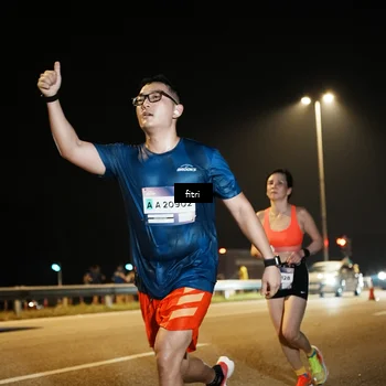 Runner Photo 7490785
