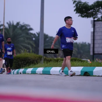 Runner Photo 7490788