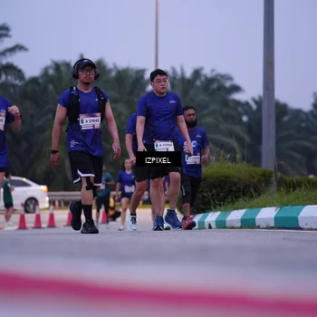 Runner Photo 7490808