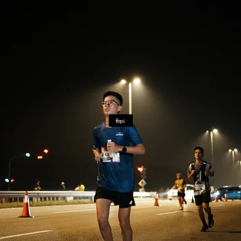 Runner Photo 7490836