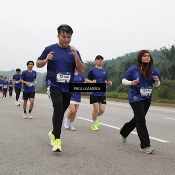 Runner Photo 7490838
